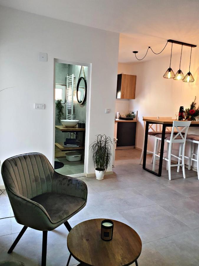 Luxor Apartmani 2 วรินรัชกา บานยา ภายนอก รูปภาพ